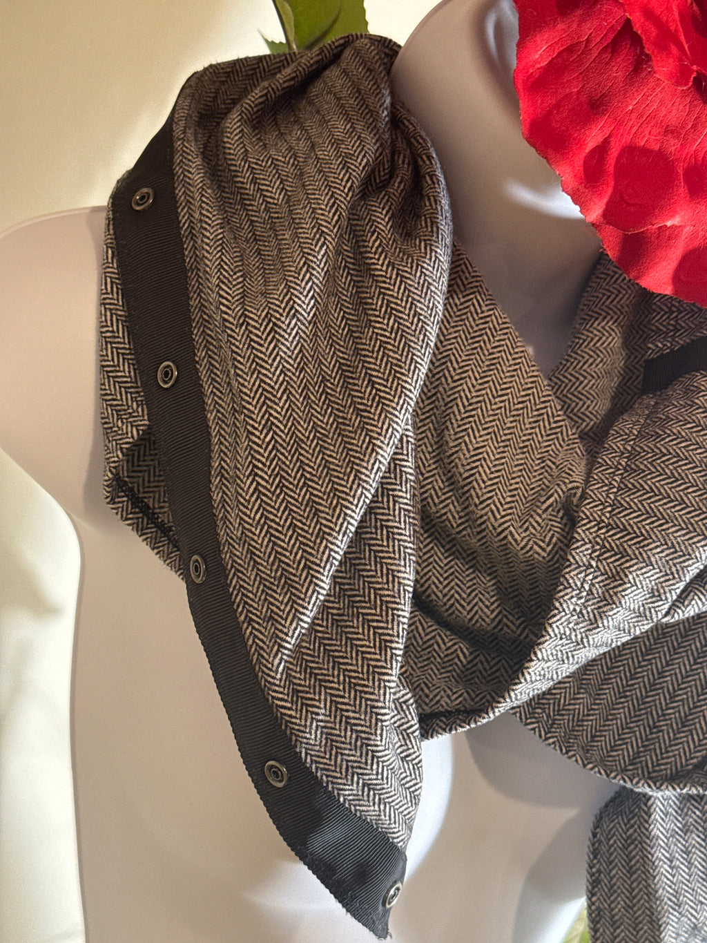 Lululemon Vinyasa Scarf