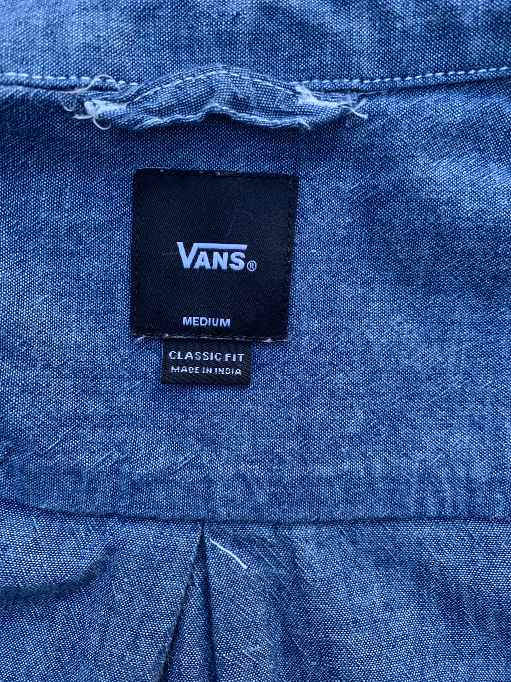 Size M Vans Denim Short Sleeve Button Up Shirt