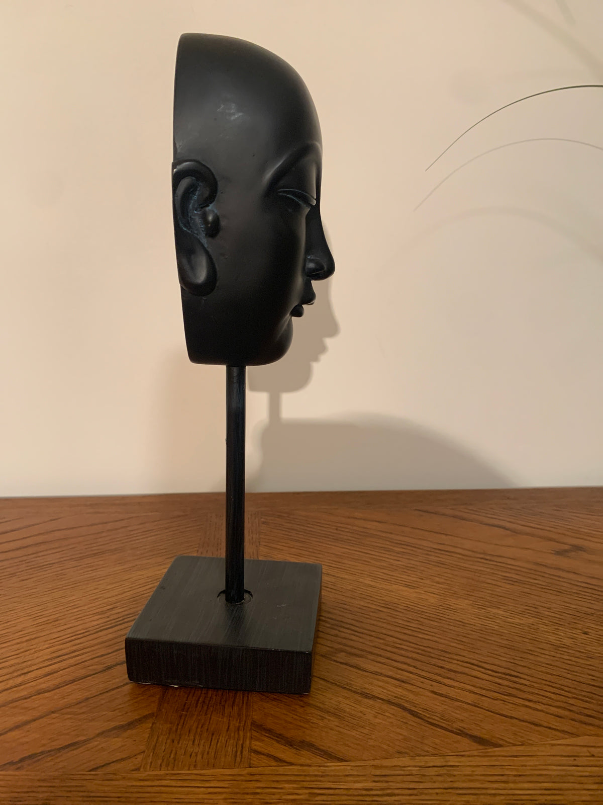 Minimalist Serene Face/Head Sculpture