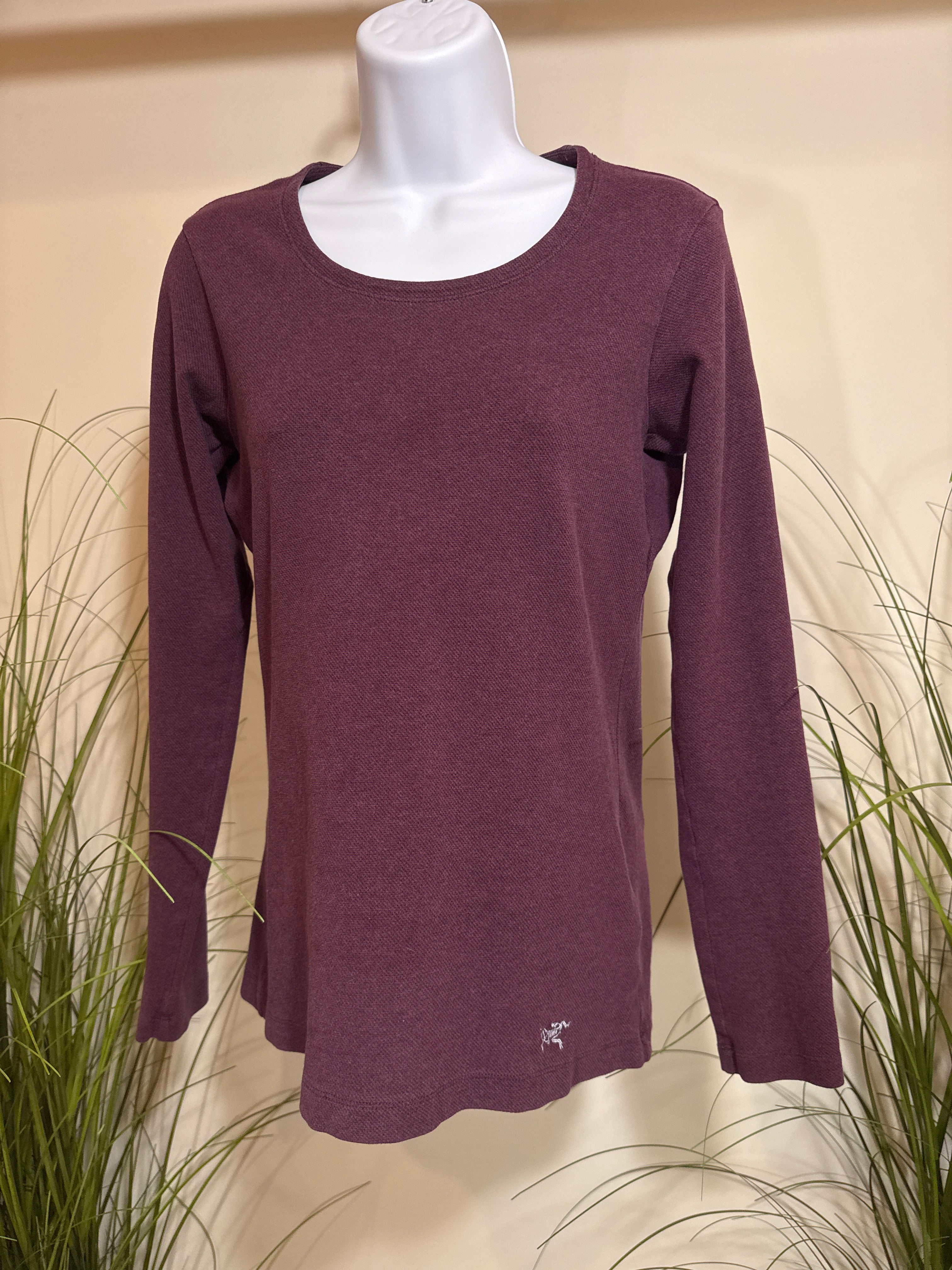 Frank Lyman Design Zipper Back Dress in Beige and Gold