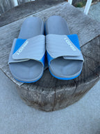 Size 10 And1 Slides