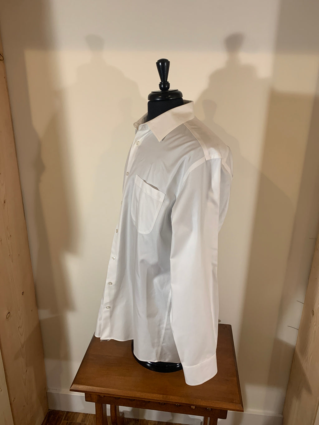 Size 16 1/2 34/35 Jones New York Long Sleeve Men's Suit Shirt