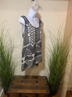 Size Plus 22 Reitmans Bohemian Geometric Design Sleeveless Blouse