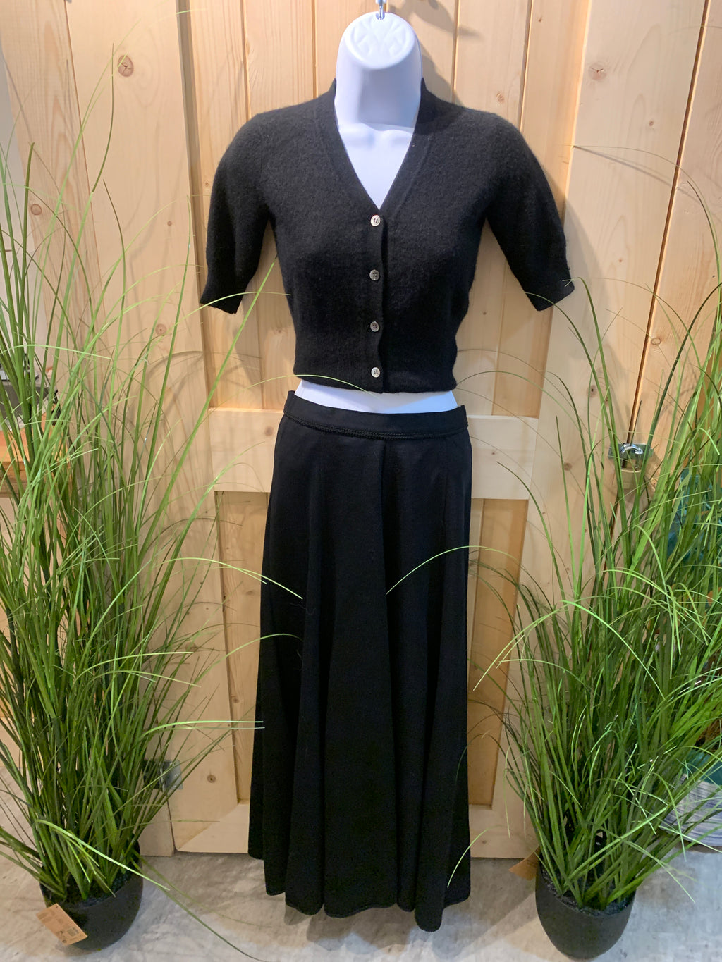 Vintage Size 10 Small Bianca Canadian Made 100% Virgin Wool