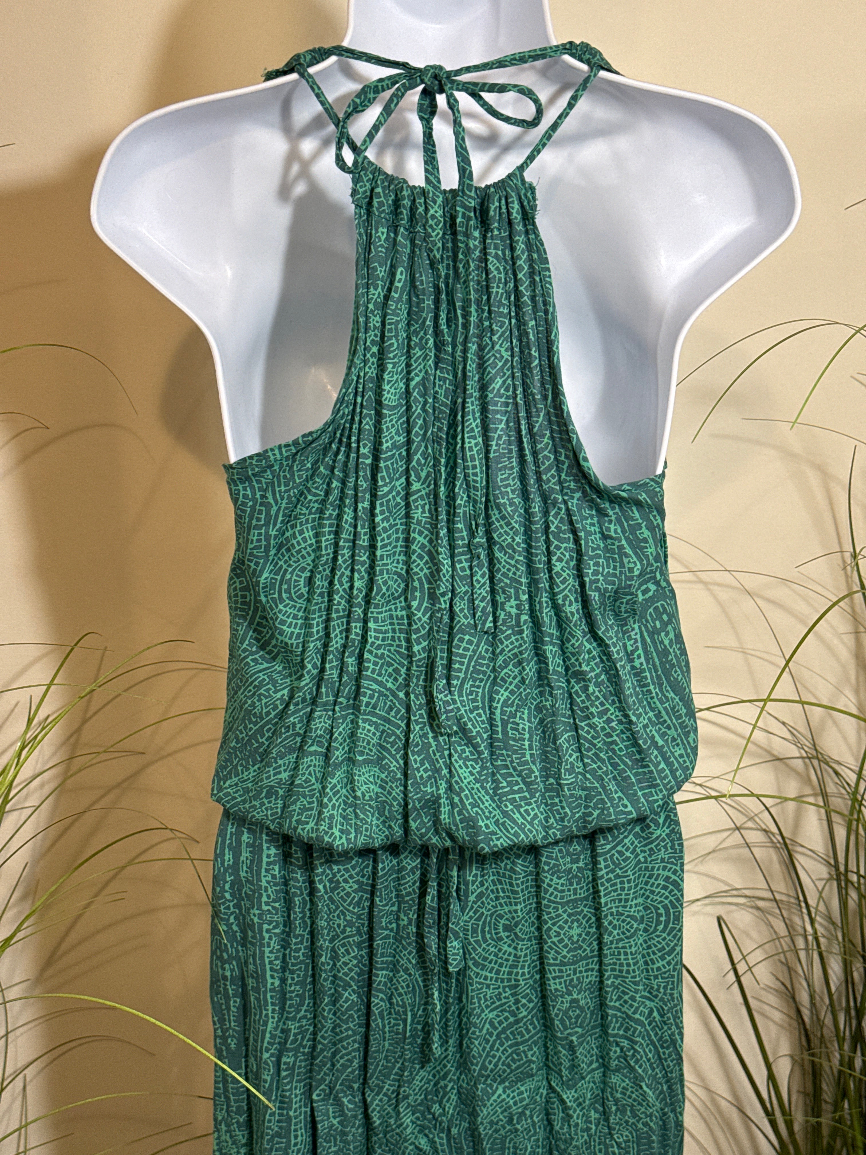 Maxi Dress by Sari Dewi
