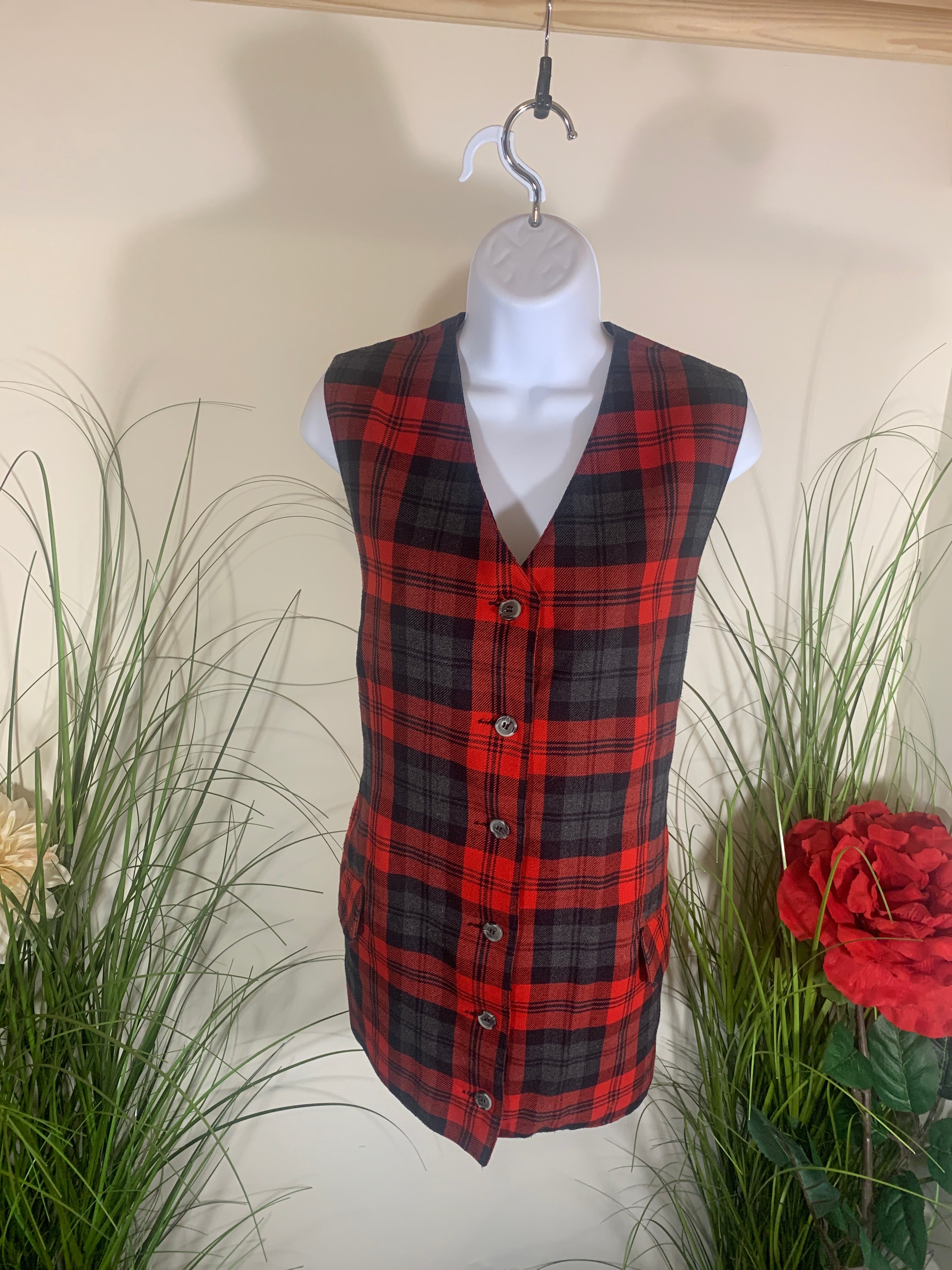 80's Vintage Tabi International Plaid Button Up Vest