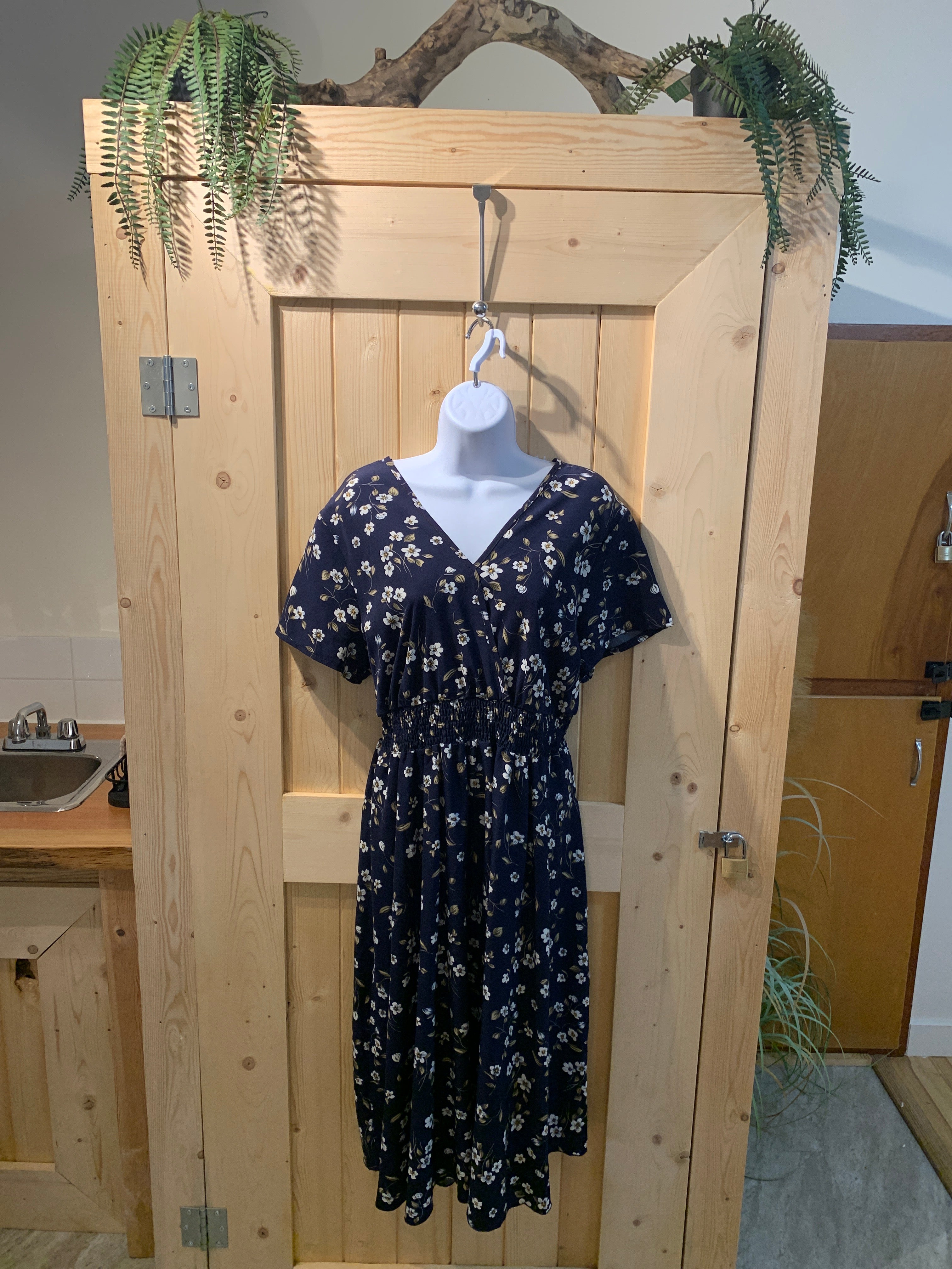 Floral on navy short sleeve dress