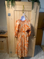 Size L Hudson North Orange Floral Dress With 100 % Rayon Spaghetti Strap Lining