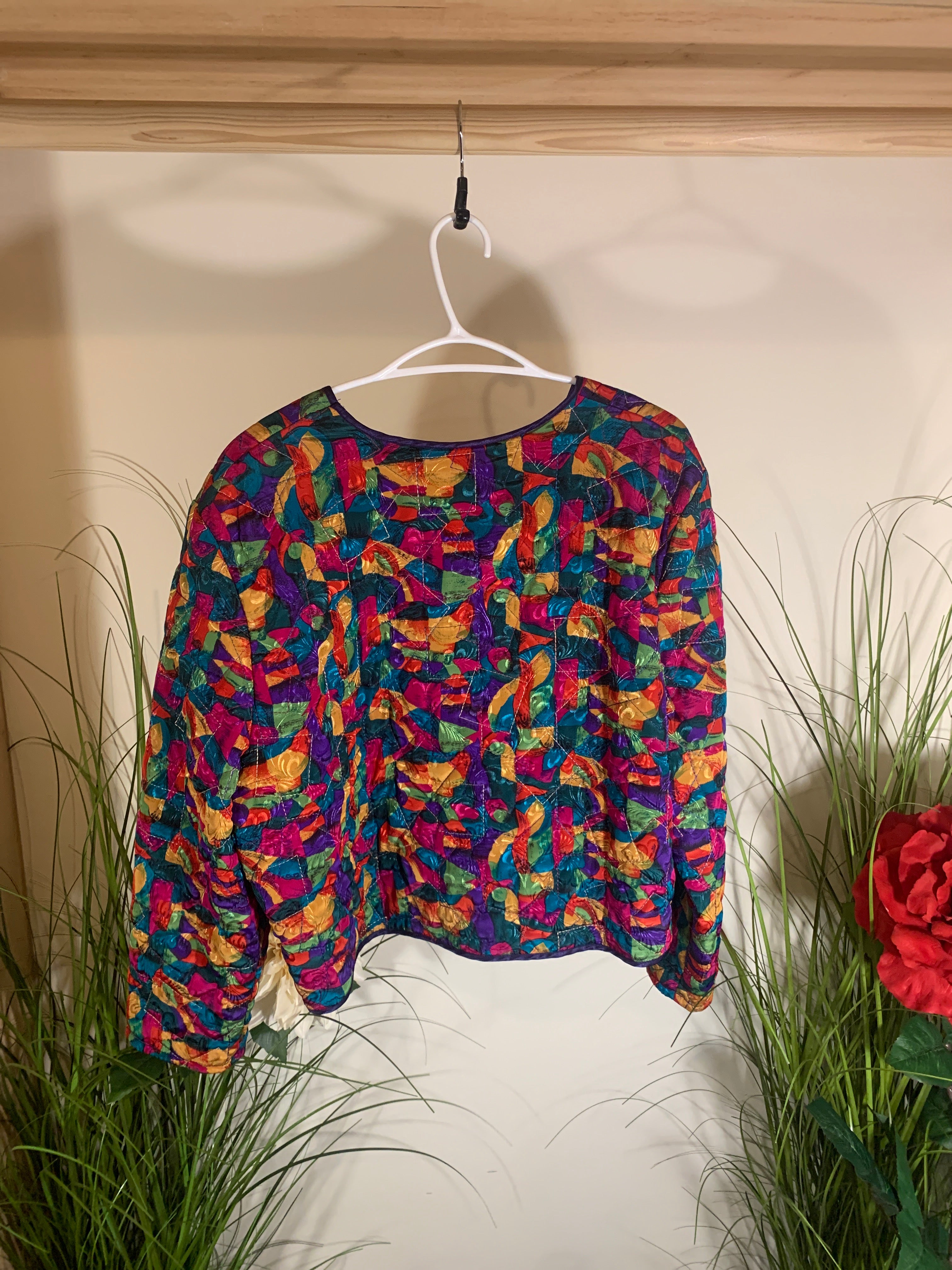 Size L Diamond Tea Vintage 80's Vibrant Design Short Quilted Jacket