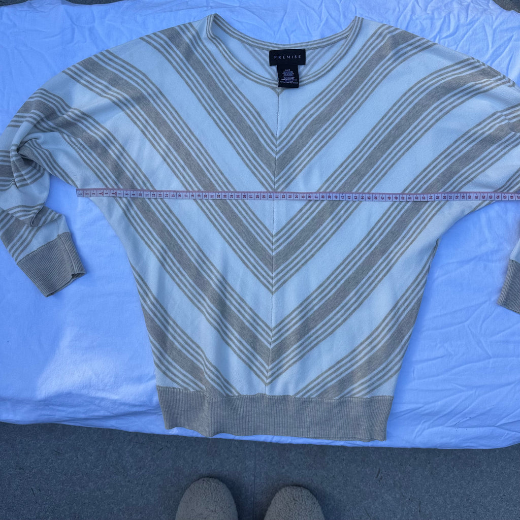 Size S Premise Geometric Design Sweater