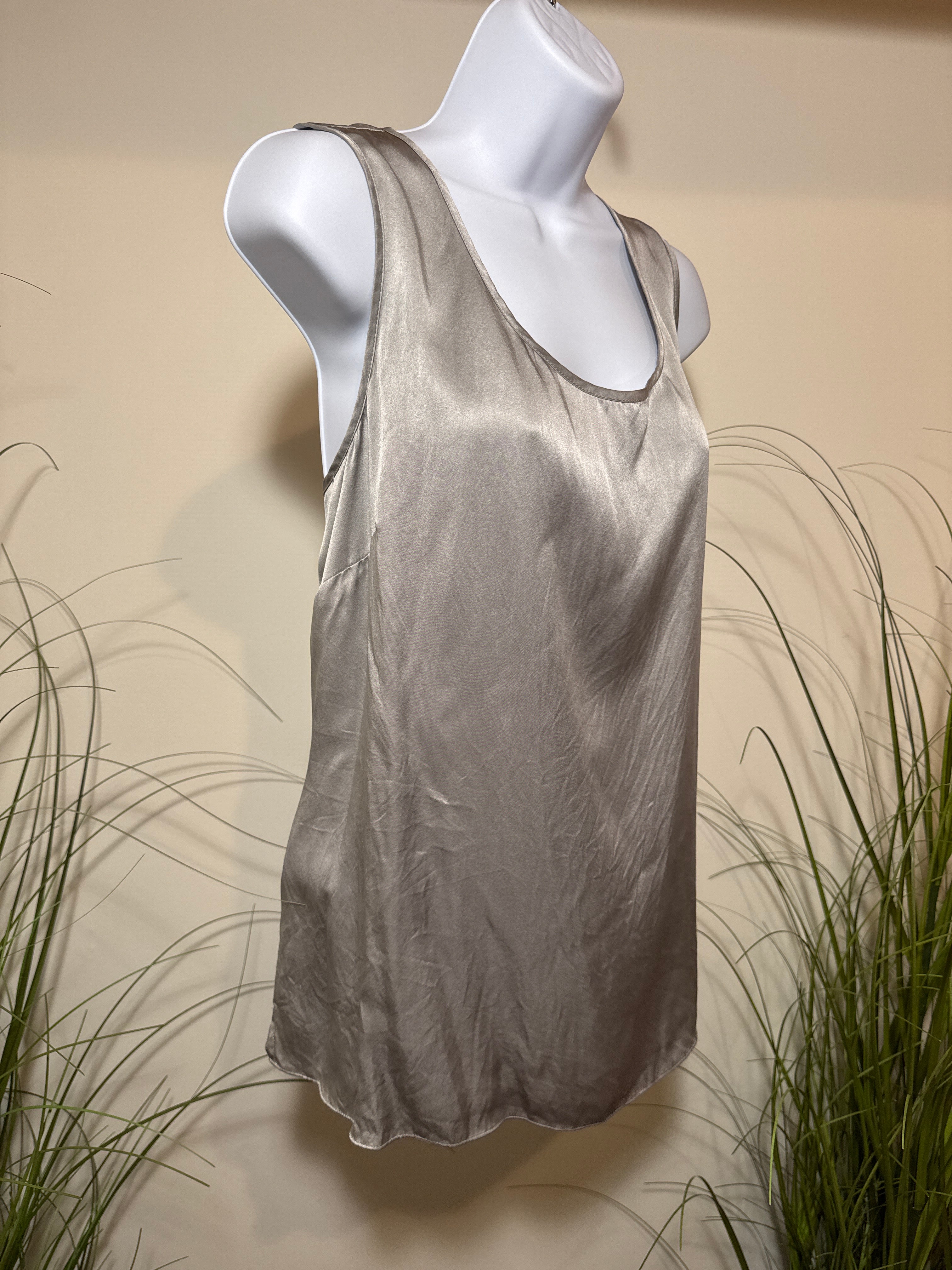 Talbots 100% silk fitted tank camisole Top