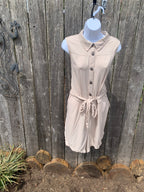 Size XL Light Weight Summer Rayon Ci Sono Los Angeles Sleeveless Button Down Romper