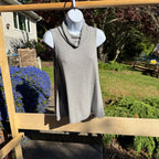 Size L BB Dakota Sleeveless Swing Top