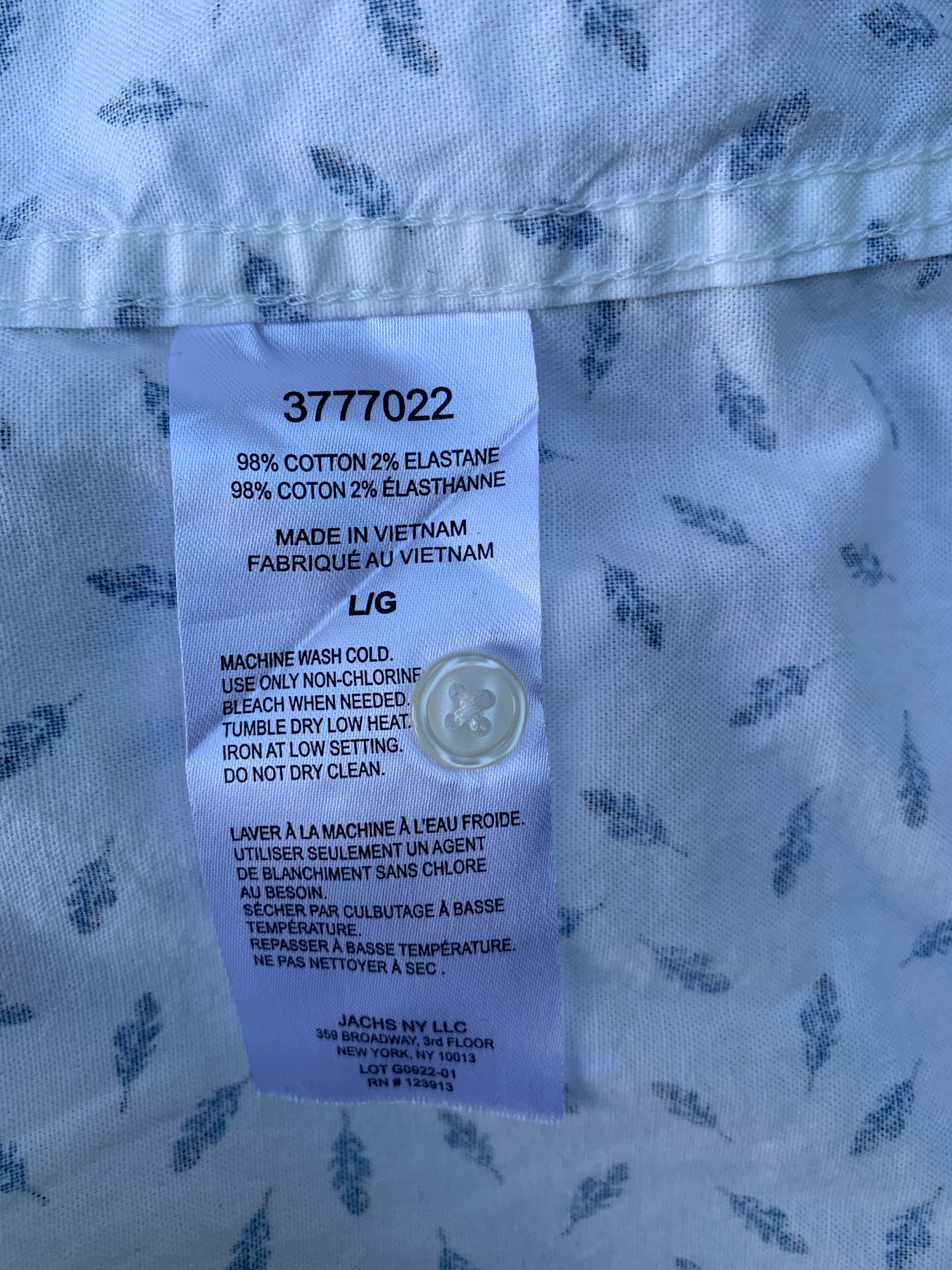 Size L Jachs New York Short Sleeve Button Up Feather Design Shirt