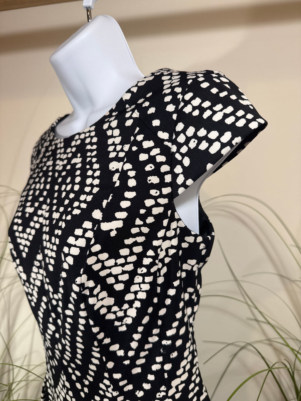 AB Studio Sheath Dress- Cap Sleeves