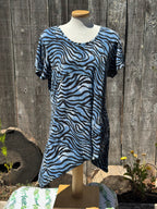Size 4X 100% Rayon Zebra Print Short Sleeve Scoop Neck Blouse