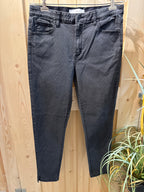 Kancan Poke-a-dotted Jeans