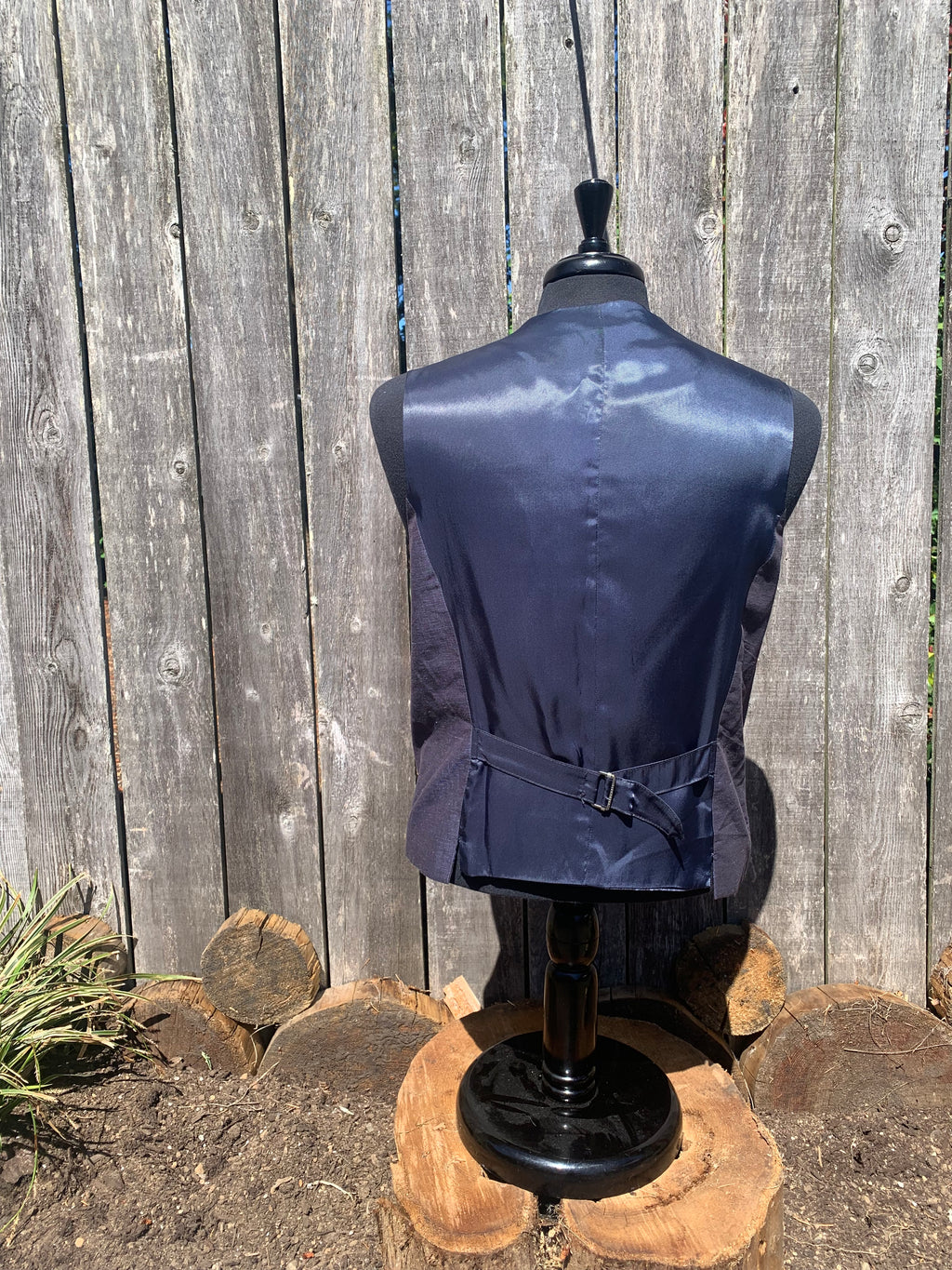 Size M Perry Ellis Sport Vest