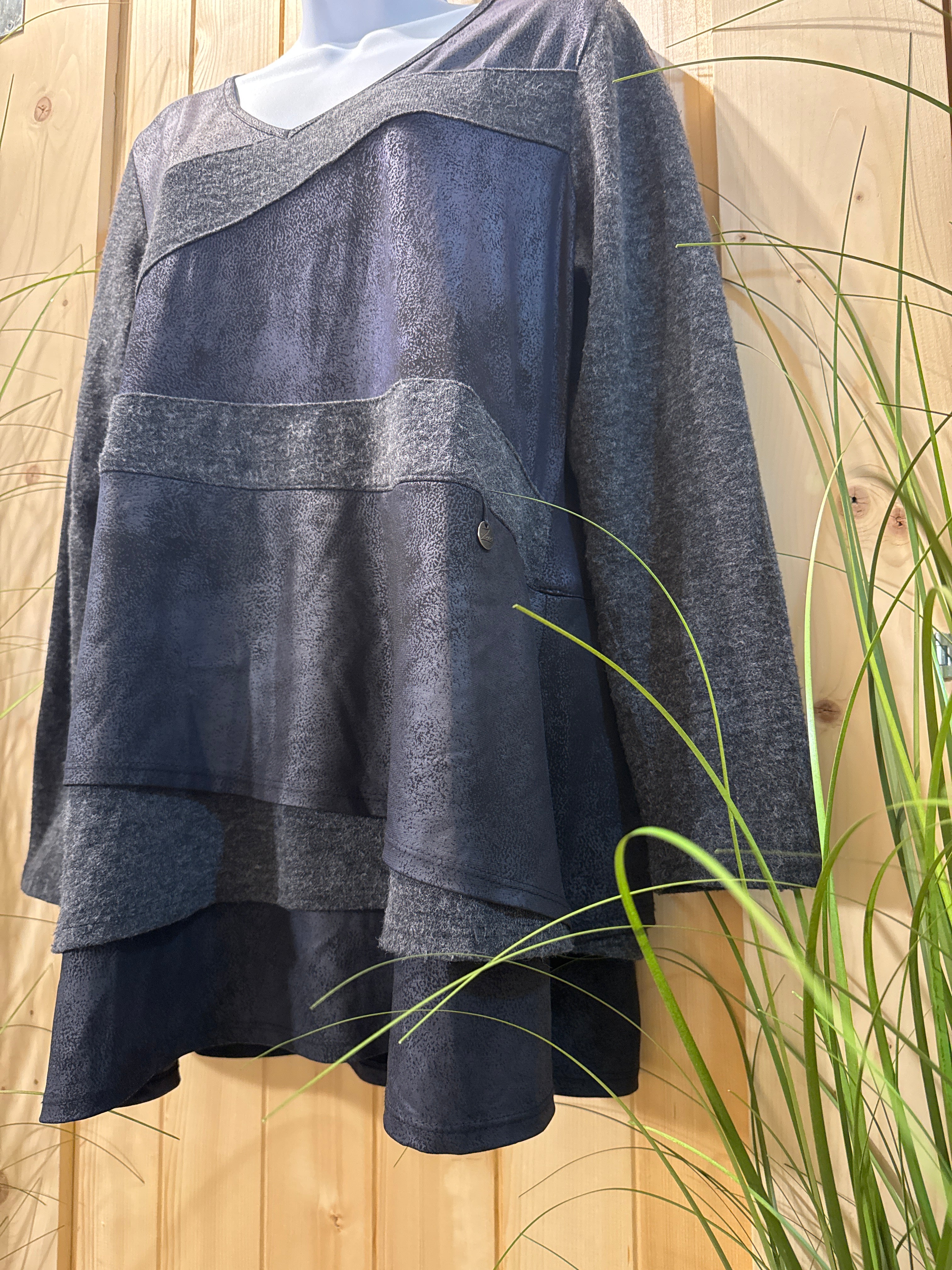 Zoe by Michael Phillips- Tunic Sweater