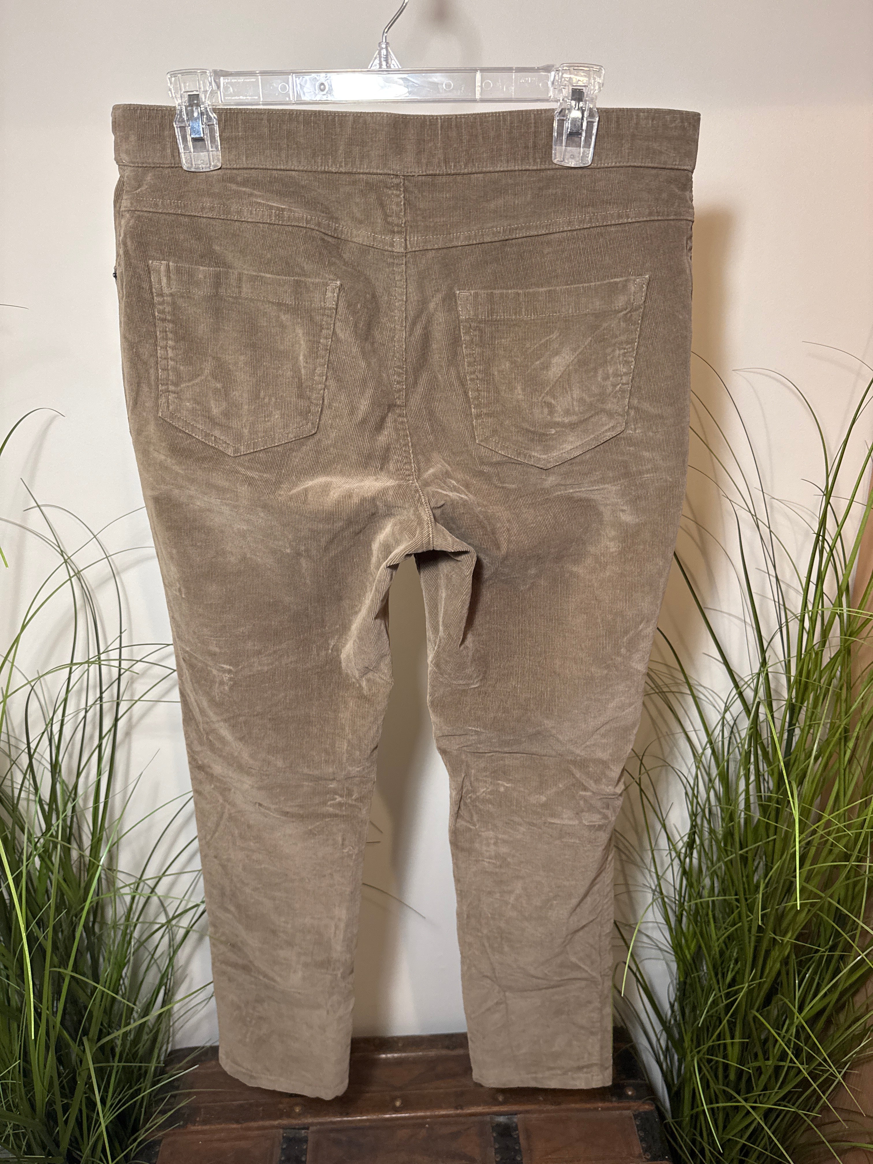 reaction Kenneth Cole- chords