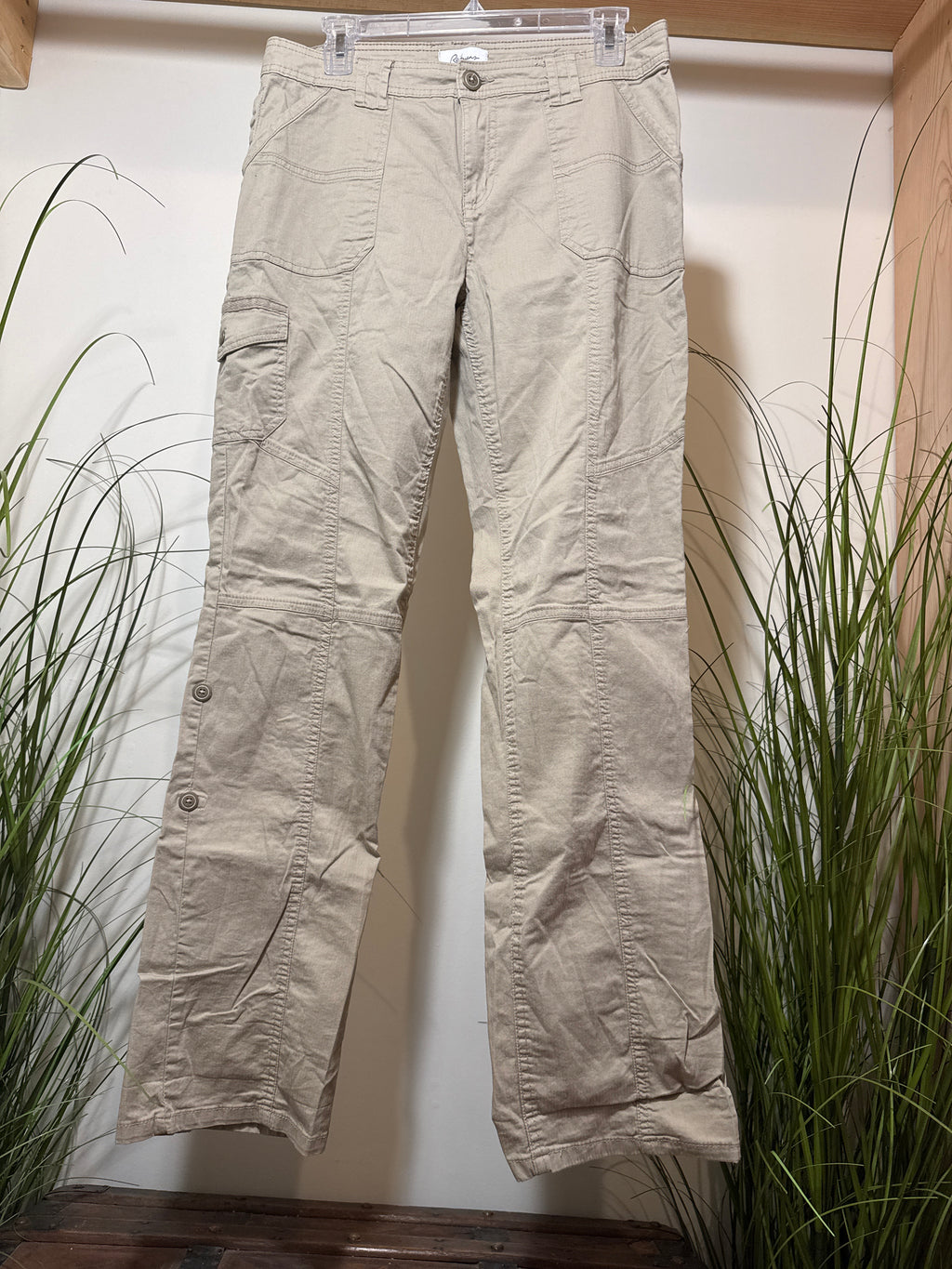 Vintage Y2K Roll-Up Cargo Pants