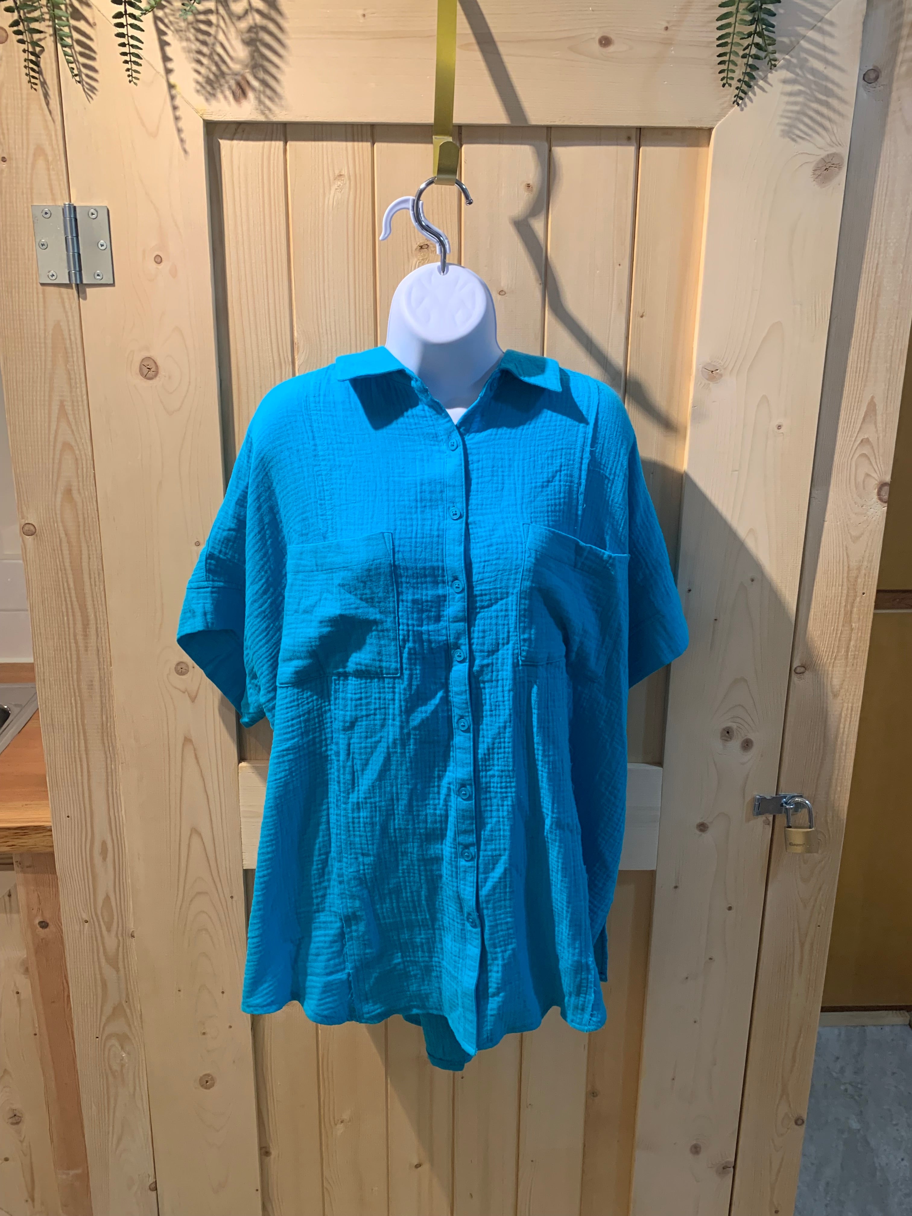 Brand New Size 1X 14-16 Torrid Turquoise Button Up Blouse 100% Cotton
