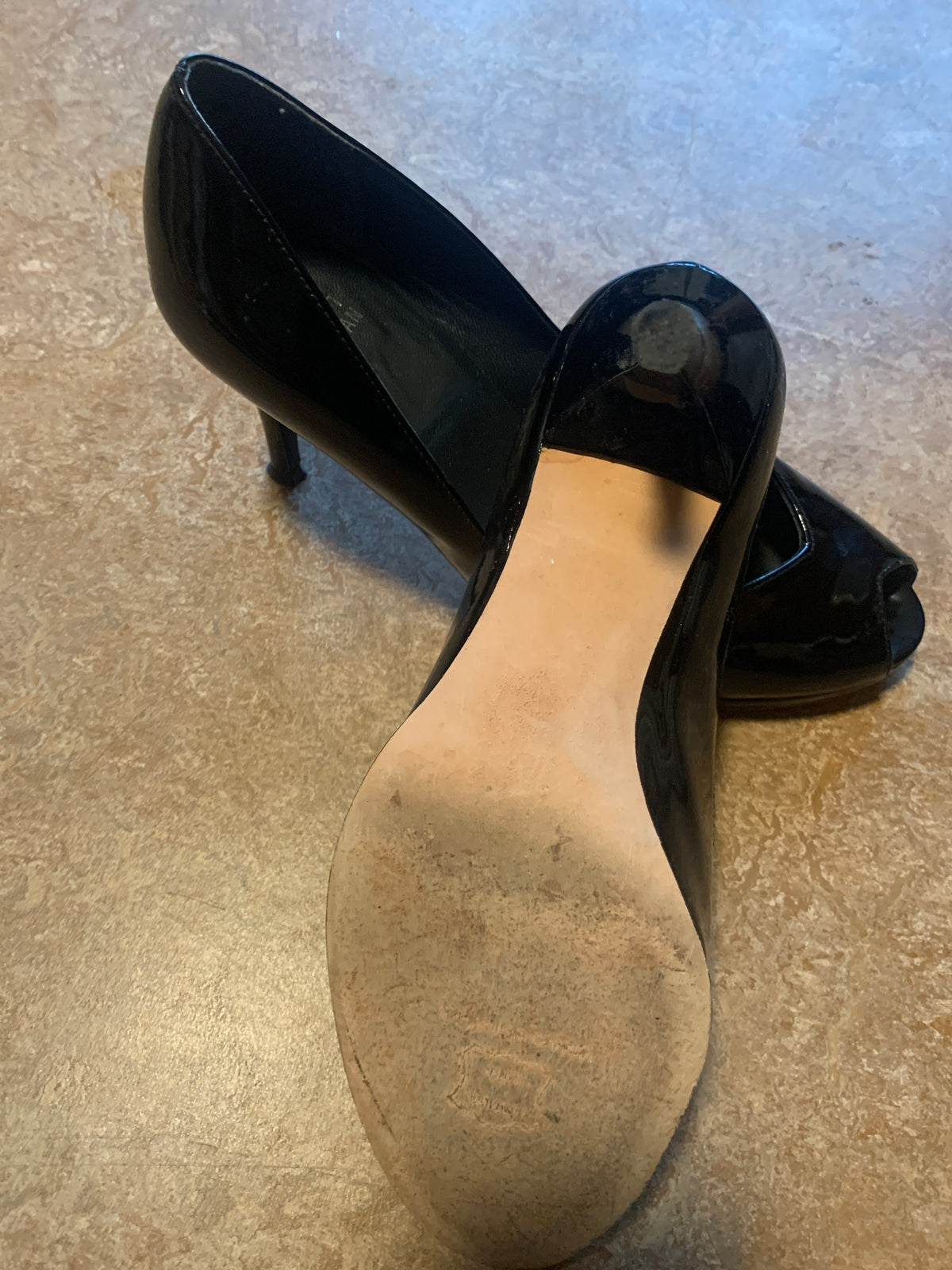 Size 8.5 Stuart Wietzman Patent Leather Black Heels