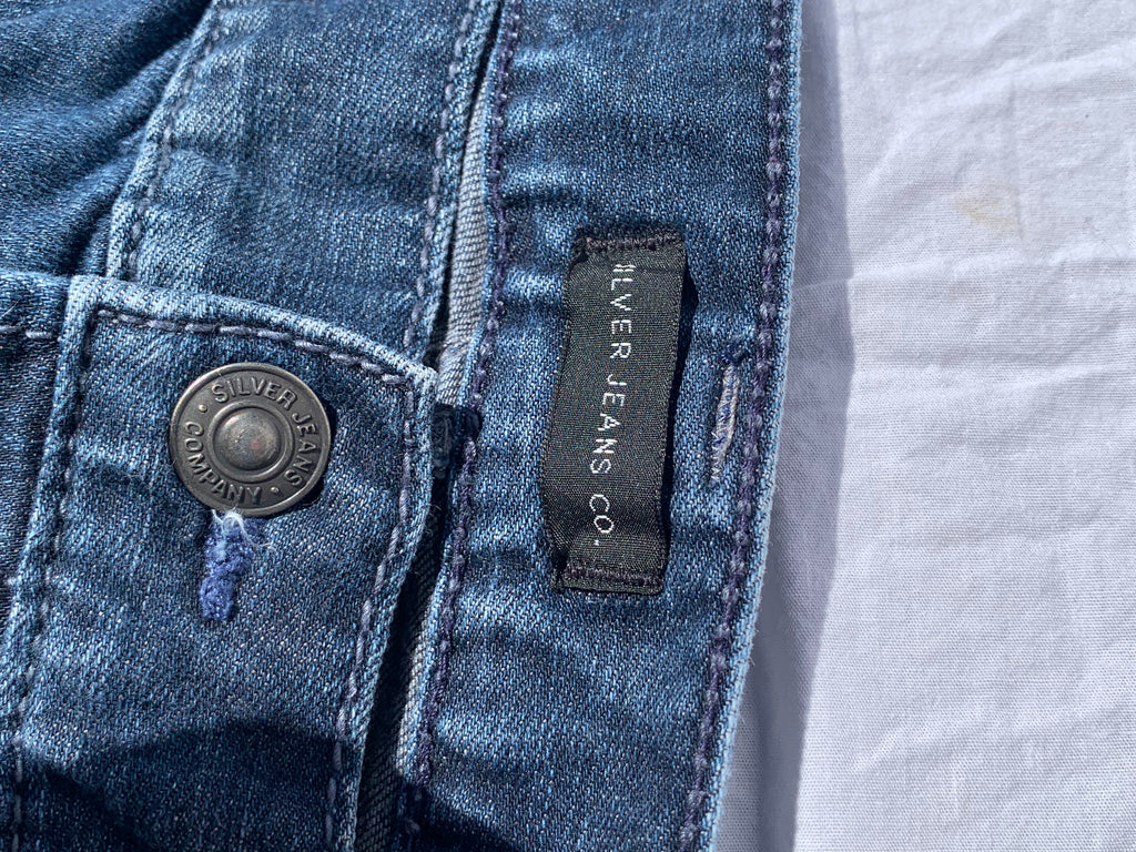 Silver Jeans Co. Wide leg jeans: