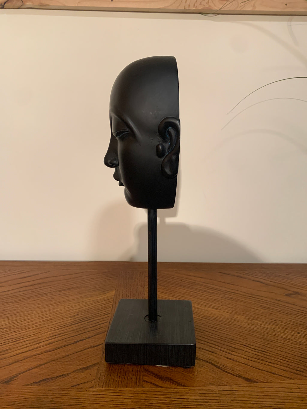 Minimalist Serene Face/Head Sculpture