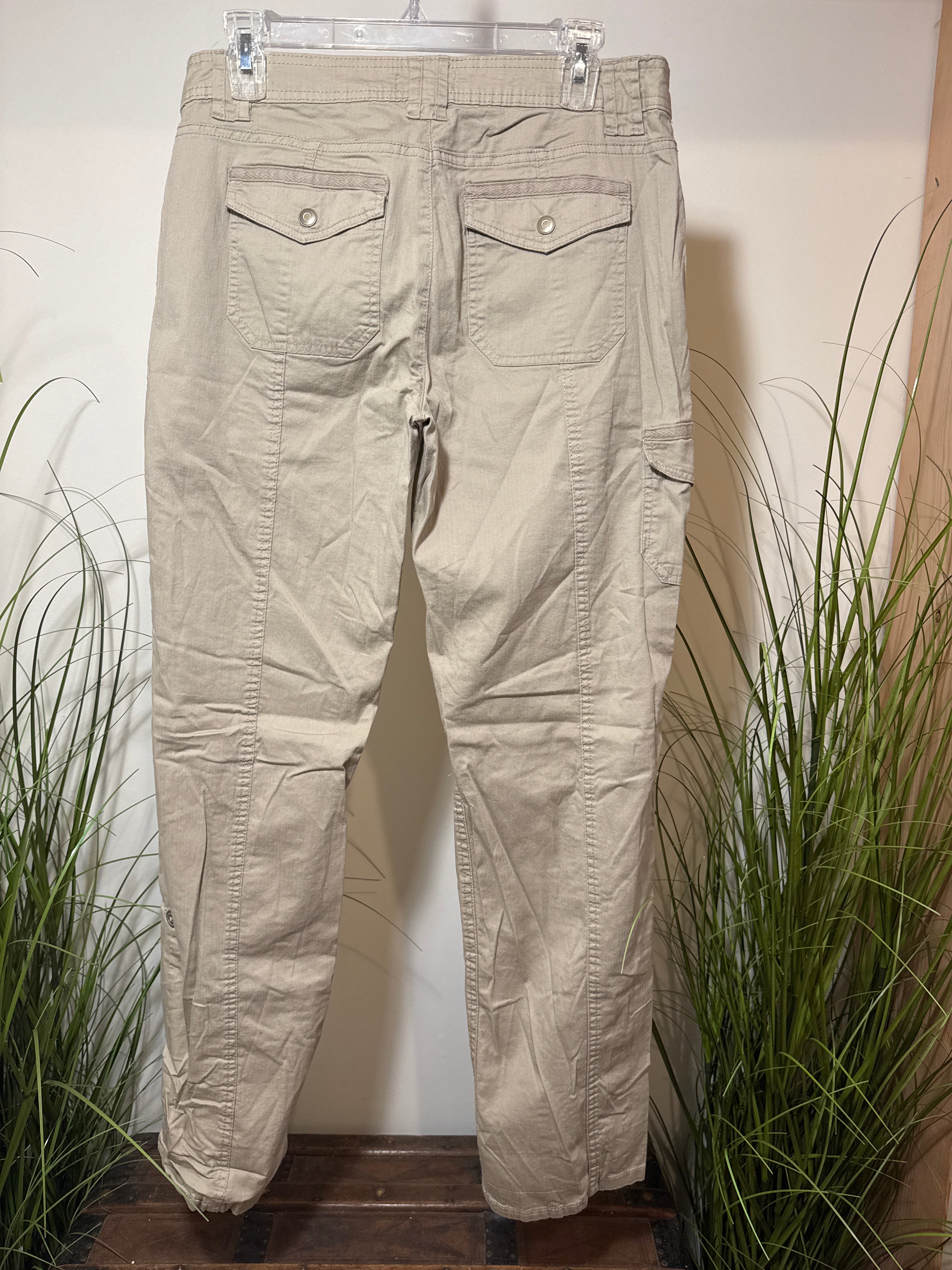 Vintage Y2K Roll-Up Cargo Pants