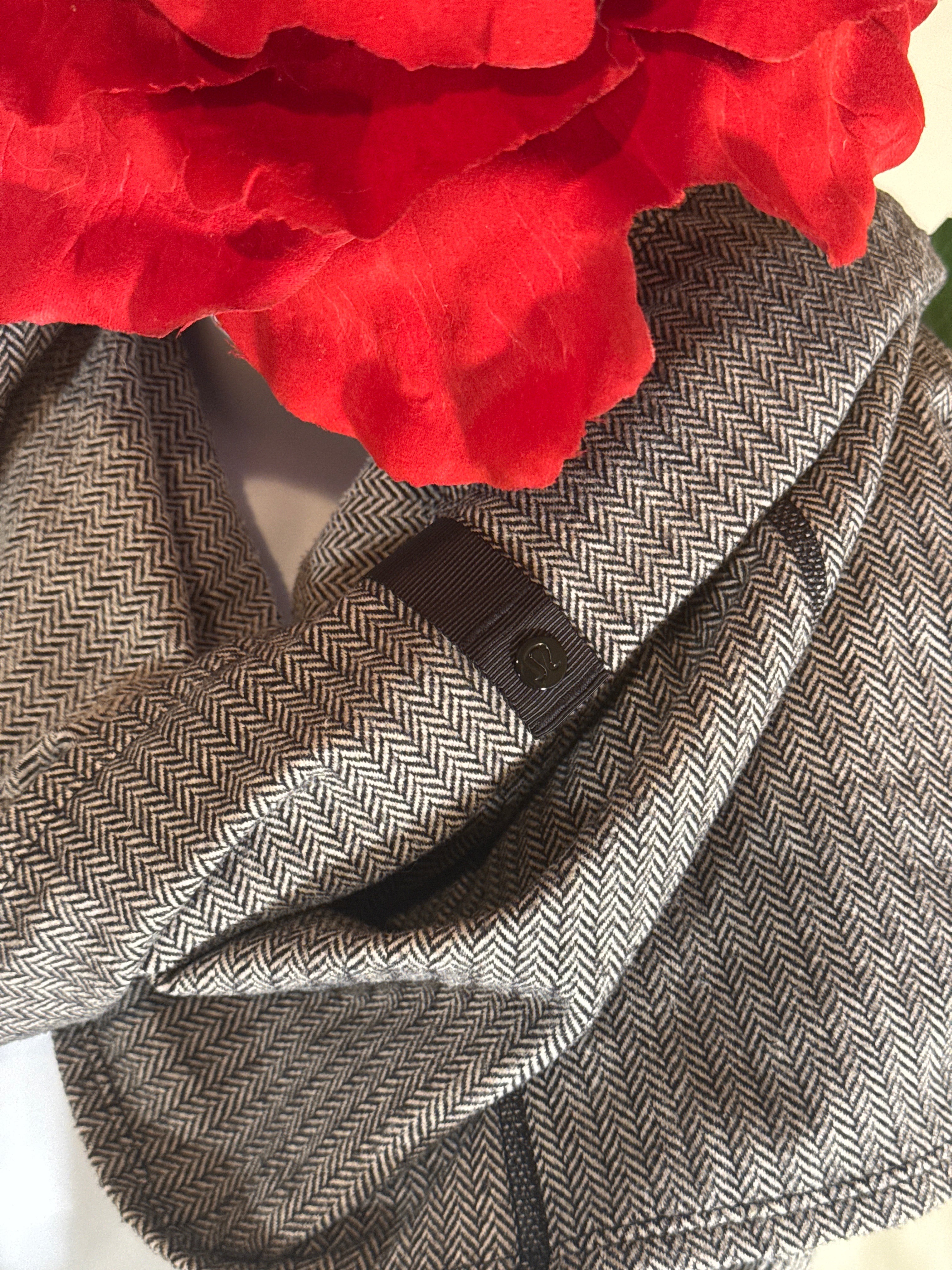 Lululemon Vinyasa Scarf