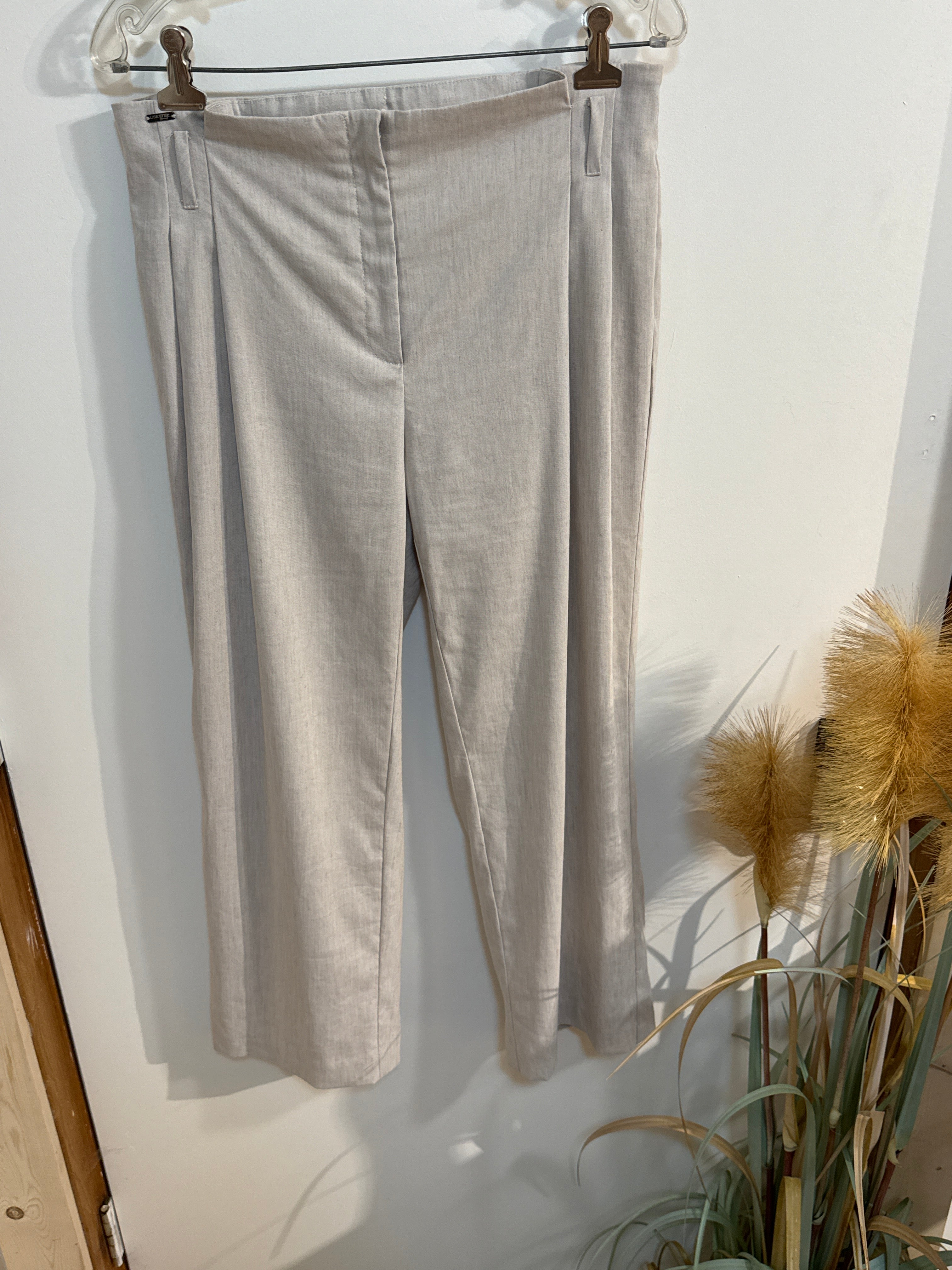 Lisette L Montreal Linen Blend Trousers