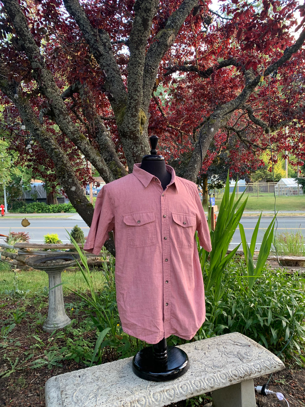 Size XL Men's Kolby Short Sleeve Button Up Shirt