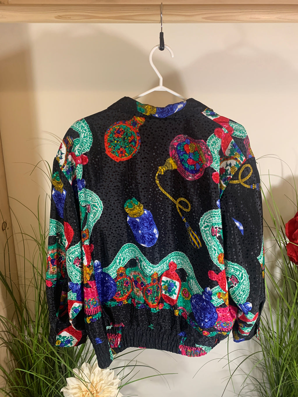 Size L Vintage 80's Vibrant Design Chic Petites Jacket