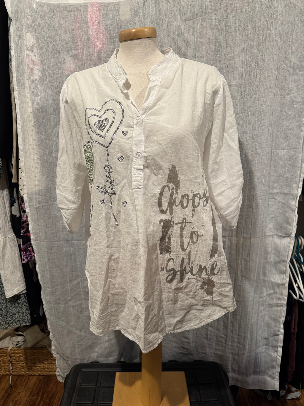 Size XL New Collection 100% Cotton Sequin Heart Button Up Blouse