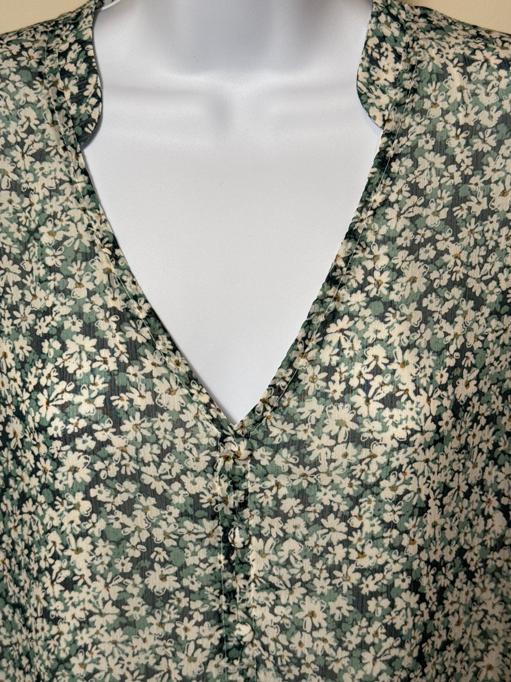 Reitmans Floral Puff Sleeved Dress