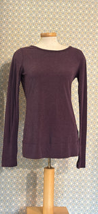 Size S Gap Fit Deep Purple Low Back Long Sleeve Top