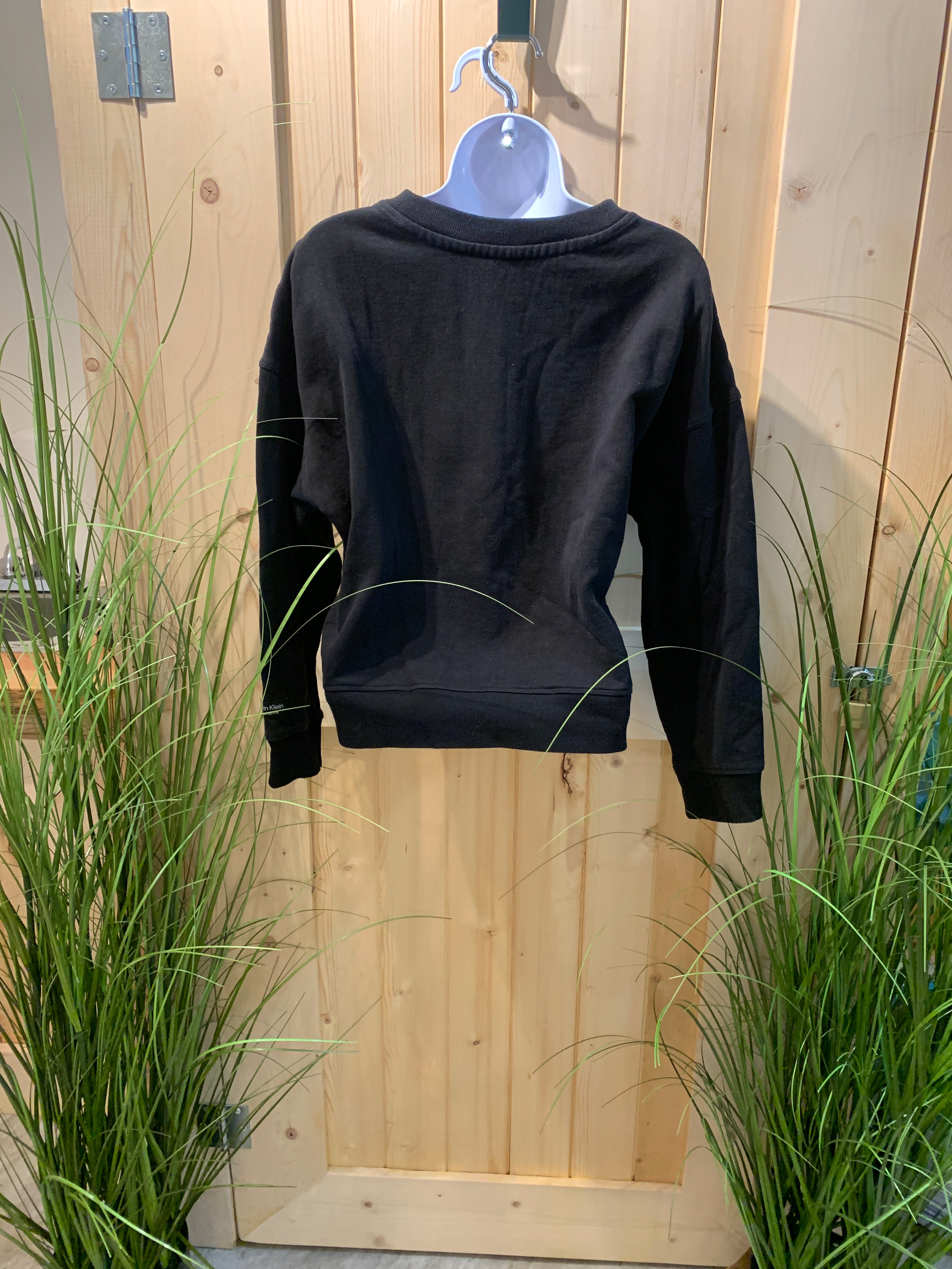 Size M Calvin Klein Sweat Shirt