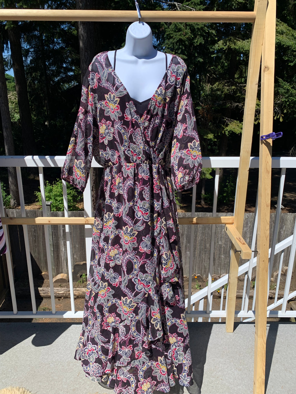 Banana Republic 3/4 sleeve maxi dress