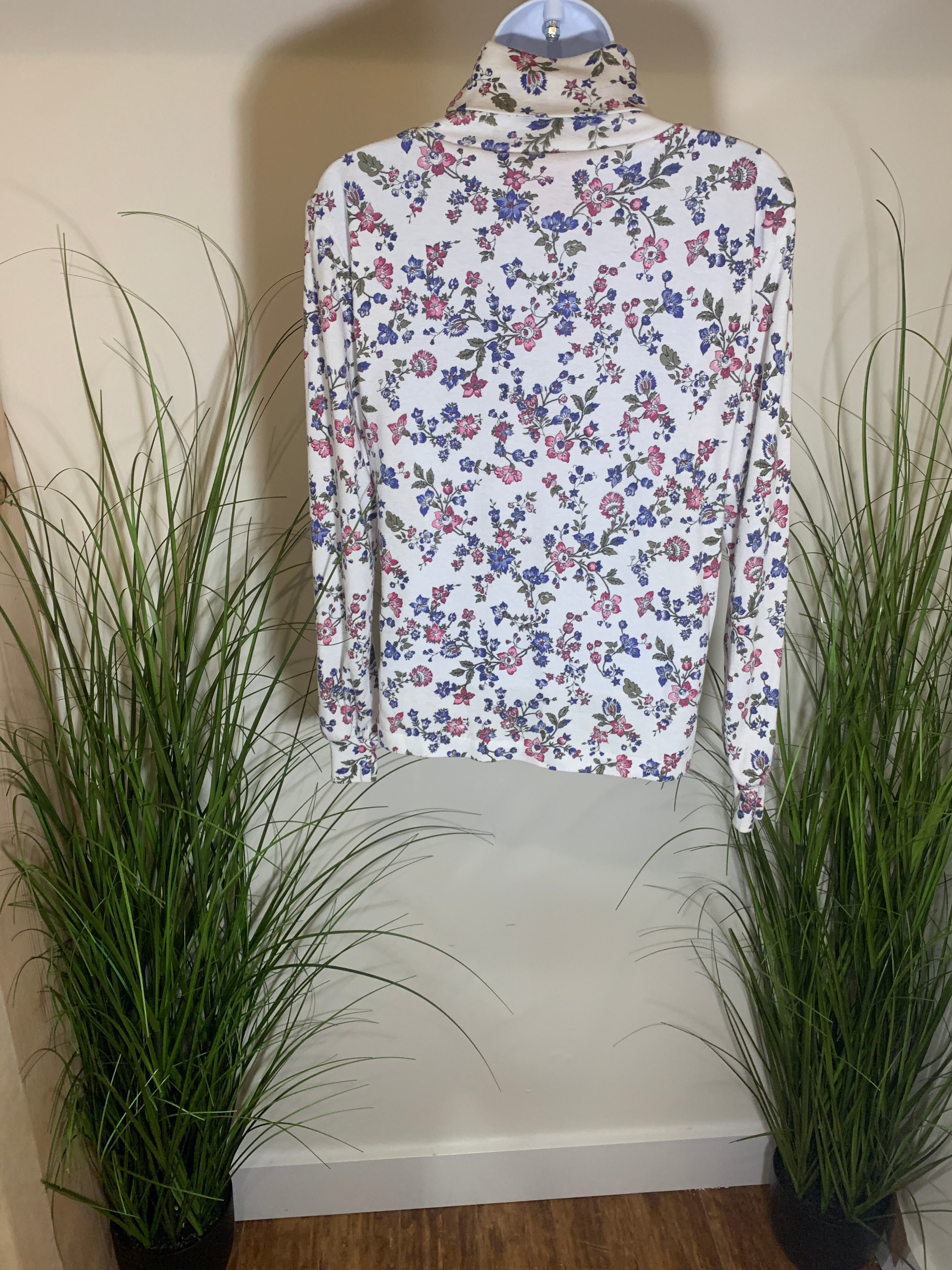 Vintage 90's M Floral Women's Turtleneck Long Sleeve Shirt