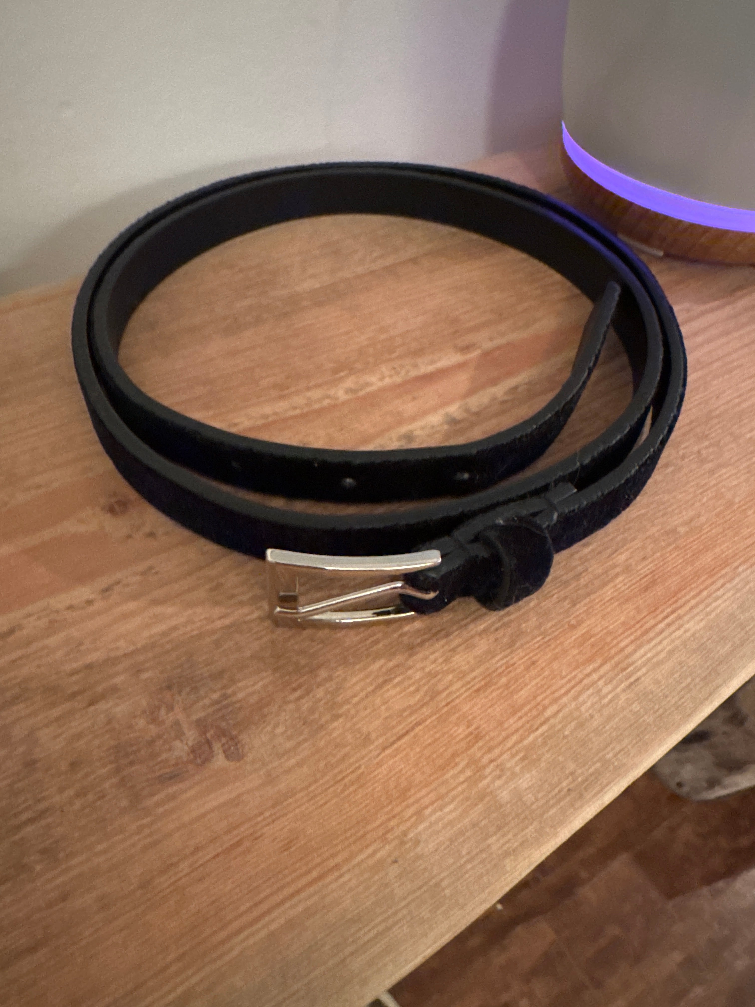 Narrow Belt- Black Velvet Front