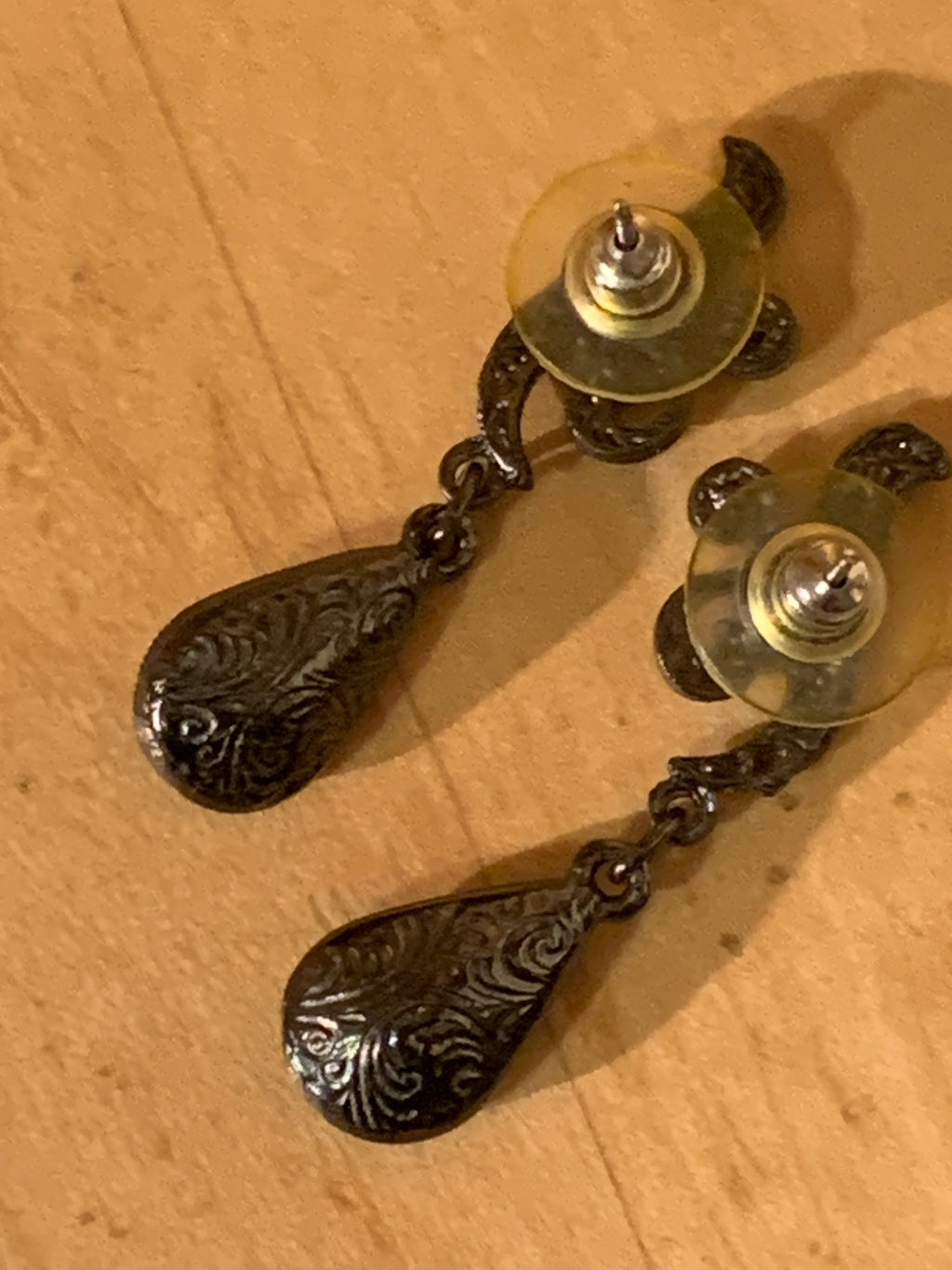 Vintage Inspired Teardrop Dangle Earrings and Matching Necklace and Bracelet