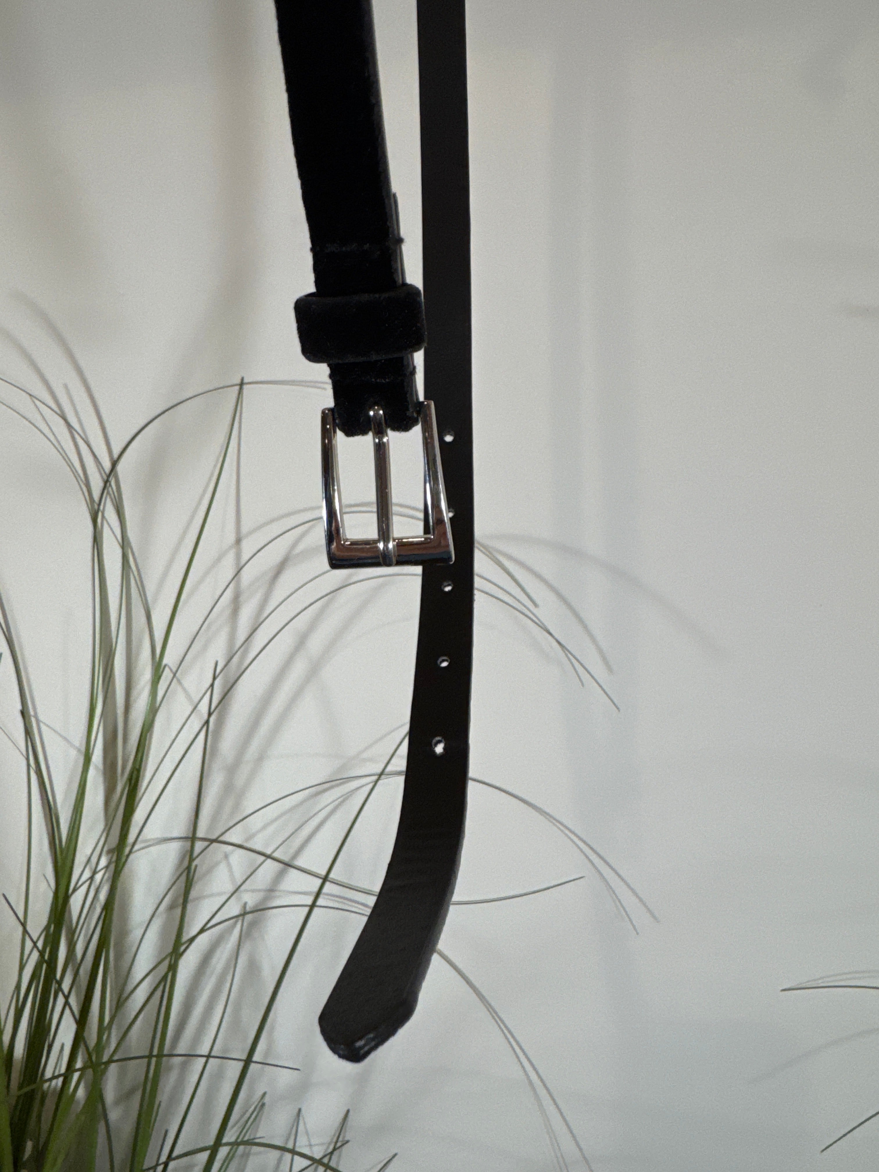 Narrow Belt- Black Velvet Front