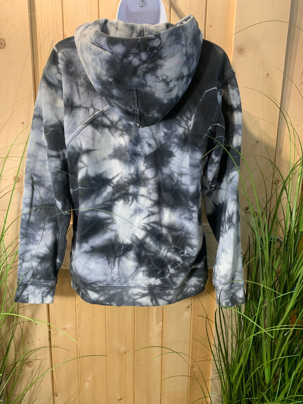 Lululemon Tie-Dye Pullover Hoodie