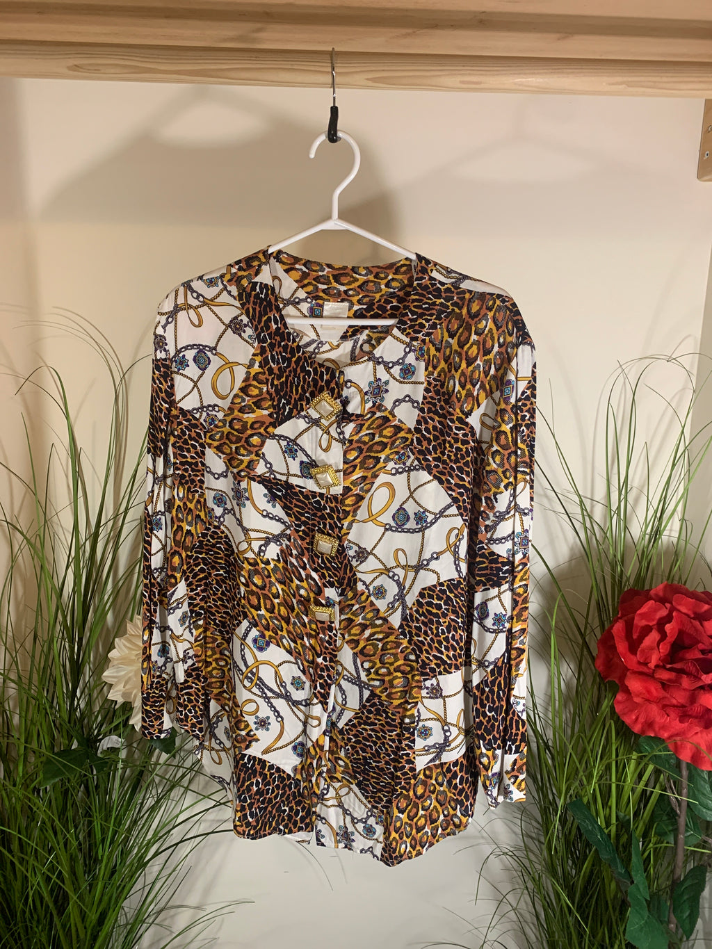 Size 40 Vintage 80's Leopard Print and Chain Design Viscose Button Down Long Sleeve Shirt
