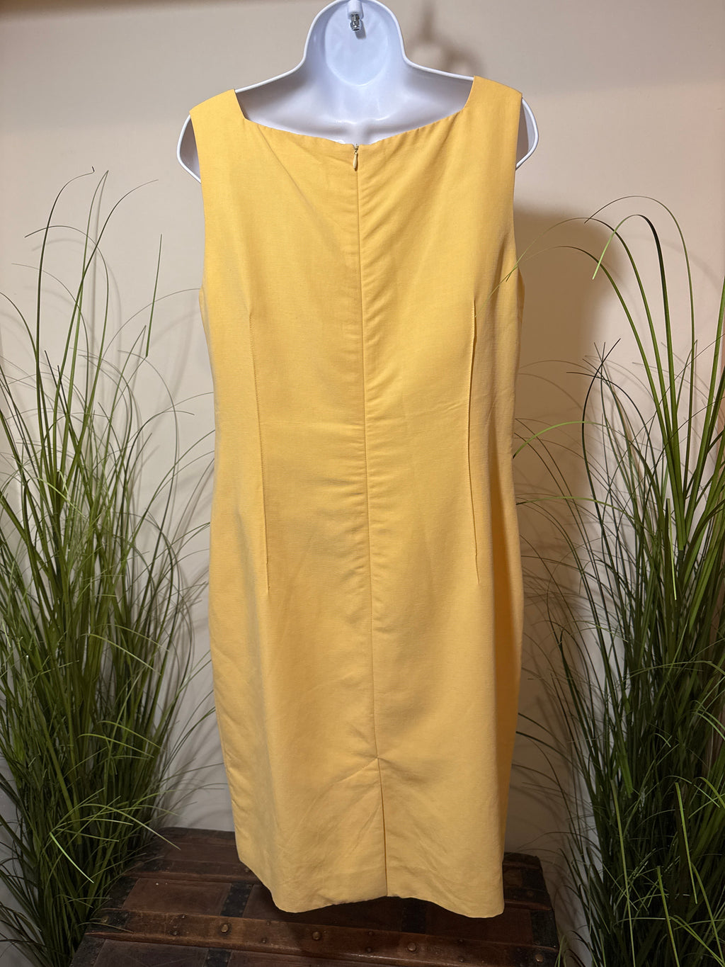 Holt Renfrew 2 Piece Dress Suit 80’s Vintage- Yellow