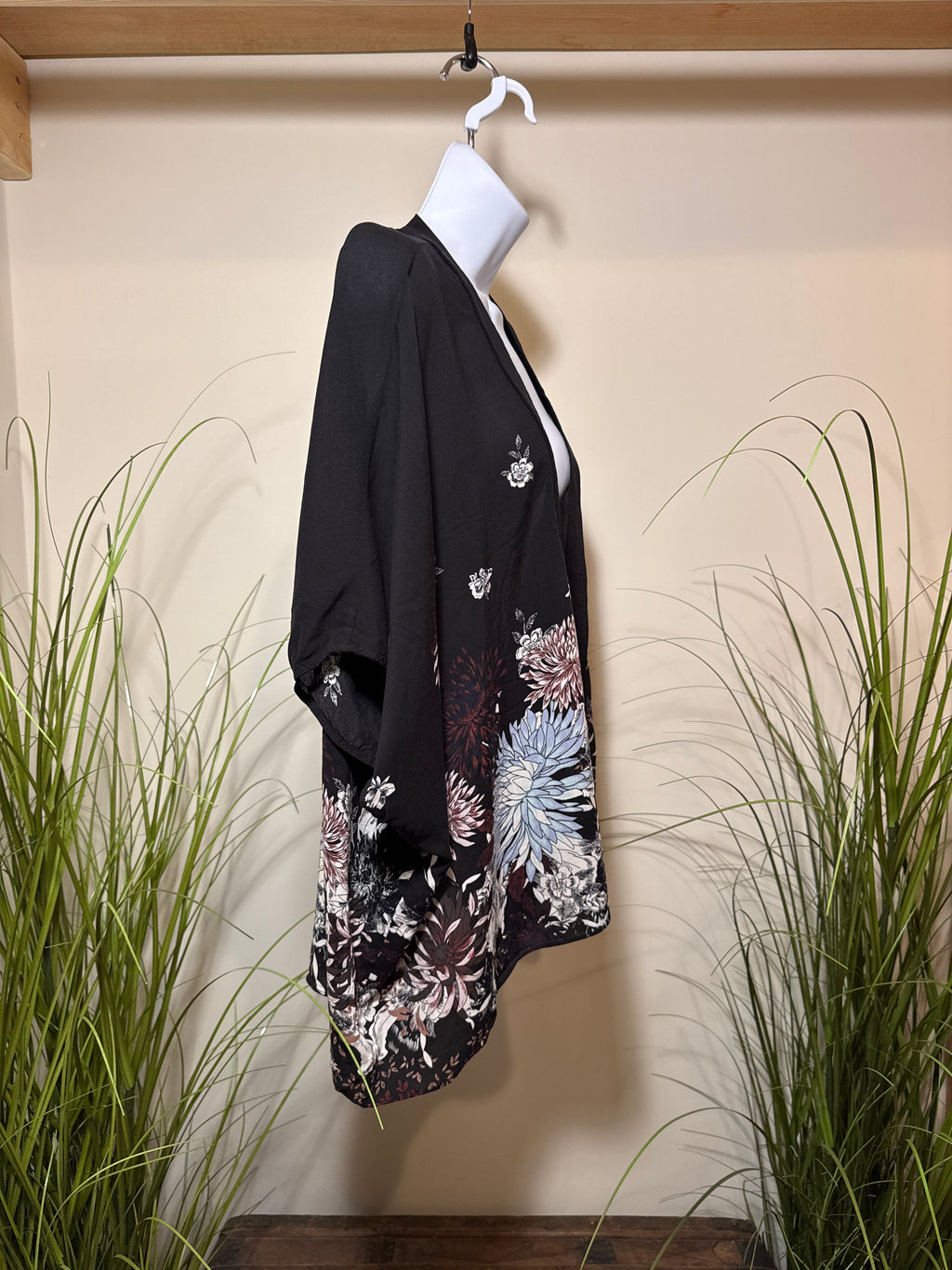 Aritzia Black Floral Kimono Style Cardigan