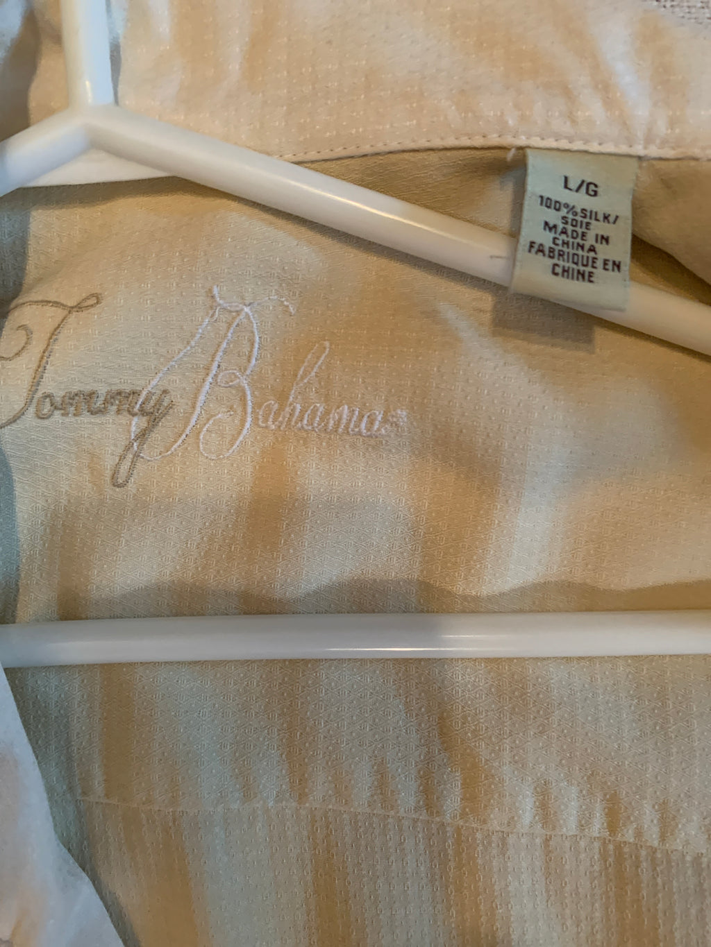 Size L Tommy Bahama 100% Silk Button Up Shirt
