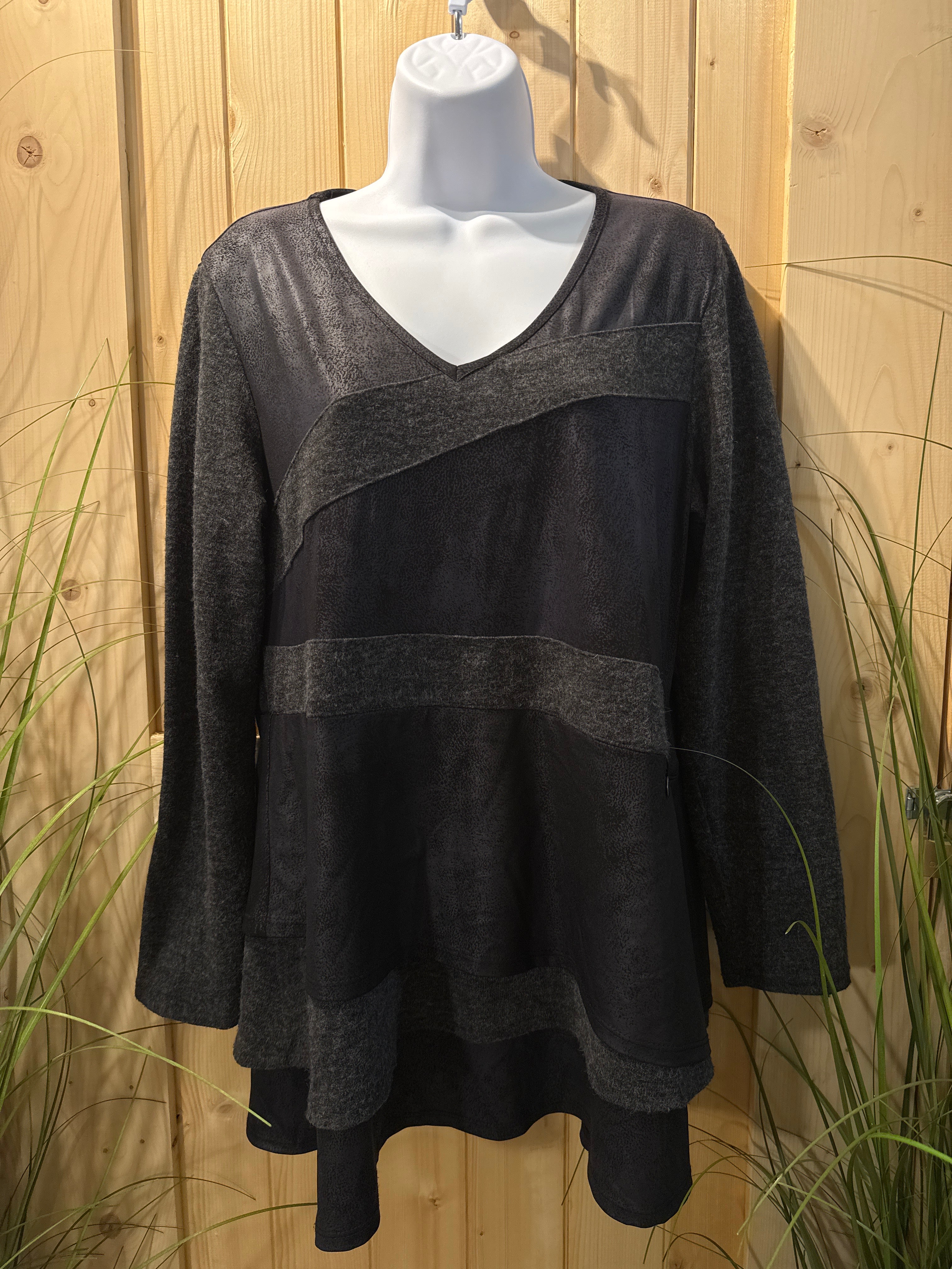 Zoe by Michael Phillips- Tunic Sweater