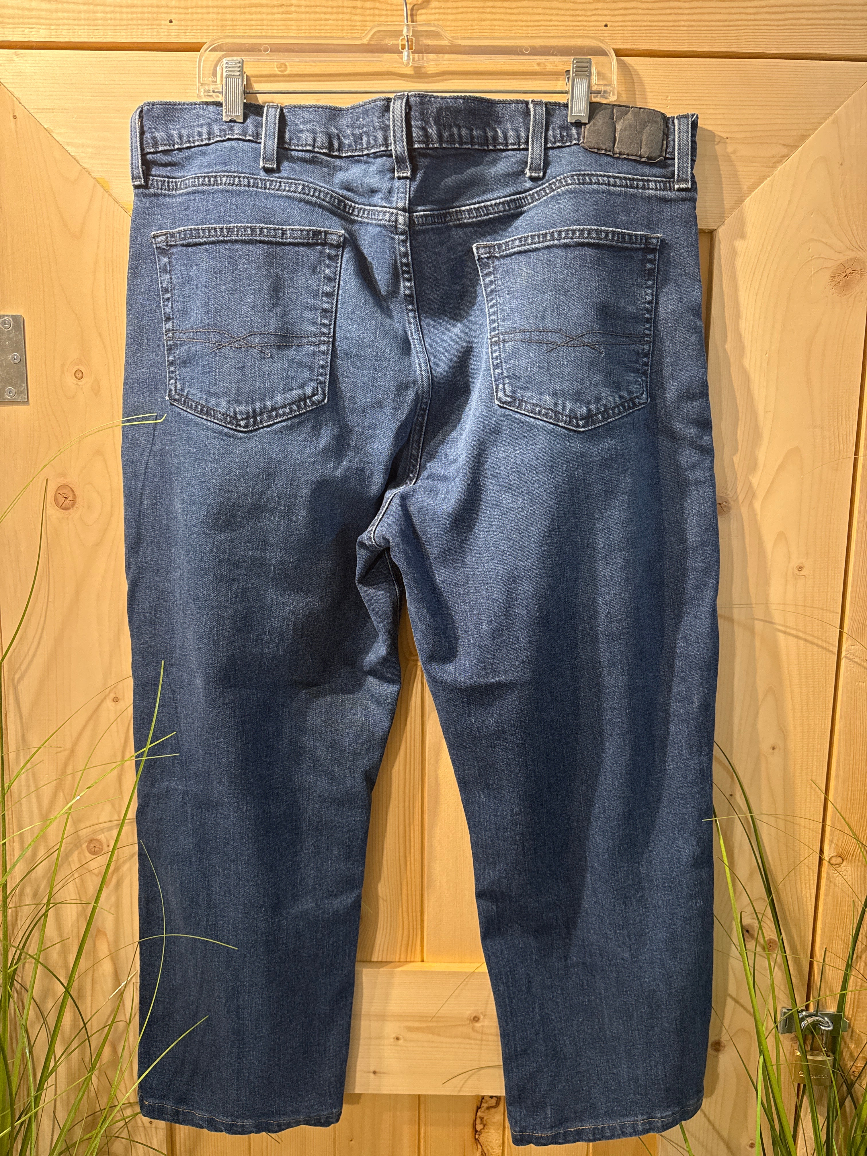 Levi's S67 Athletic W40 L32 Mens